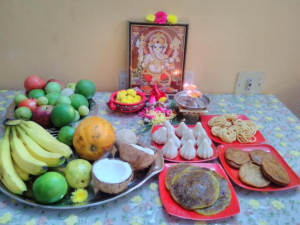 social-media-super-girls